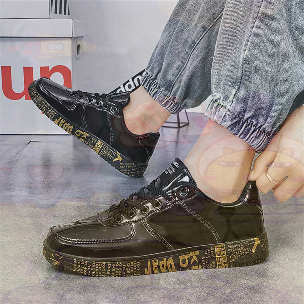 Round Foot Size 45 Sneakers Wh - Outdoor Sport Use Class review and price